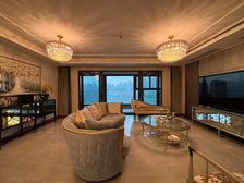 南岸区 金辉御江府 四房 395万