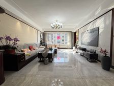 218得高新多层电梯洋房 豪华装修 带车位 降价急售