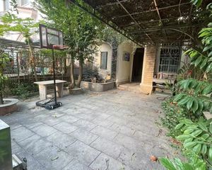 洋房价格买别墅。带前后花园,城区地段,入住率超高,随时看房