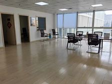 理工大学附近 鲁邦广场 139平 费用低适合初创公司