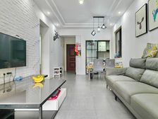 金茂珑悦 2室1厅 东 东南