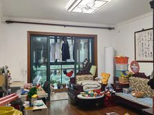 艺泰安邦小三房急售 所有房间都有采光 两卫 得房率高