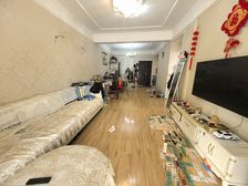 颐园世家2房南精装真实好房