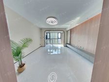 凯欣一期高区景观大两房双卫,业主百万豪装出国急售,随时看房