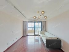 新上!高品质小区,业主诚心出售,有钥匙,随时可看