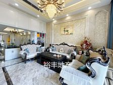 专梯专户带豪华装修5房4卫 南北通透 可拎包入住