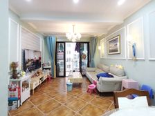 江北区华美翡丽山一期 精装跃层洋房三房 139万