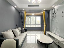 天邻山水南区 全新装修三房 50万