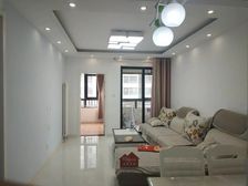 正南正弘林语苑3室2厅精装修