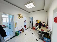 金台园 3室1厅 南 北