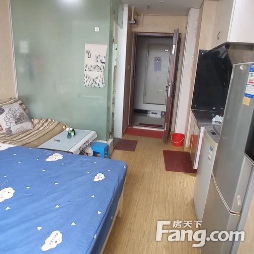 月河楼商业街西向公寓拎包入住