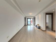 中高楼层,精装修三房,带全屋定制家具