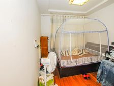 正南金洋奥澜(悦水园)4室2厅精装修