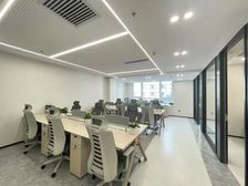 业主直租128平米156平米全新装修 带车位含物业取暖