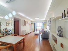 万科城三期 四房 152万 必看保真 价格可谈