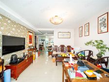 一梯两户,主卧朝南,品质小区,精装修,诚意出售,景观好