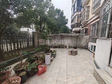 五一广场附近东方名都一楼带院精装三房两卫诚心急售