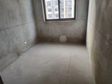 亿景海棠湾小区4房南毛坯真实好房