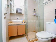 龙湖滟澜山澜轩 精装住宅70年产权通燃气 诚心卖交通方便