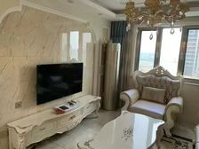 回龙观业主急售两居 低于市场价50万 近8号线100米