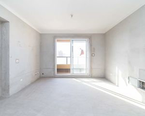 路劲城三期 4室2厅 毛坯