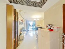 新挂优质好房+花园位置,好楼层,半人车分流,停车方便