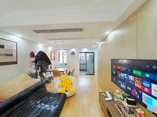 中空调,精装修,采光好,一梯两户,非顶楼,拎包入住没问题。
