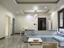 刘家坪轻轨站旁 次新小区 板式洋房 朝中庭