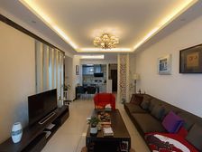 江北区 保利江上明珠馨园 二房 95万