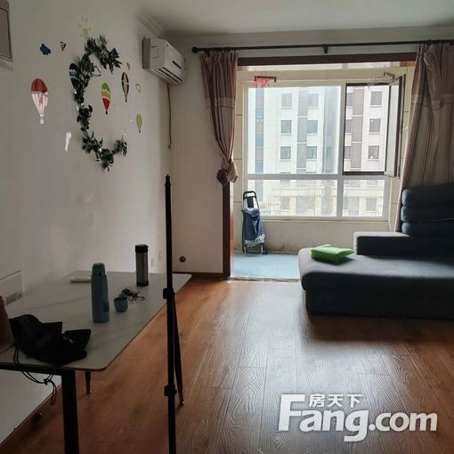 正南通用博园2室1厅精装修