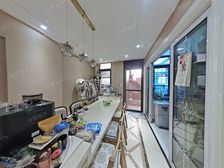 精装联排别墅可直通车库南北花园地下1层地上三层加阁楼