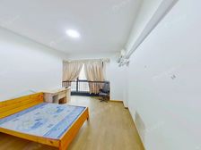 西湖区沿河位置中主线位置,带电梯高楼层,一梯两户诚心卖价好谈