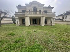 融创法式大独栋 花园面积1000平 全采光地下室 2加1