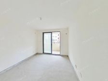 09年房龄、全明南北户型、楼层位置佳、低总价、业主诚意出售