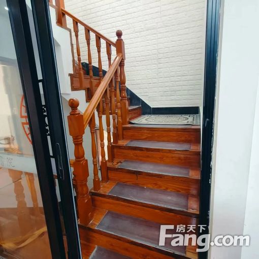 羊头峪山庄别墅实景价可谈!有钥匙接待办工都可!双气能停5辆车