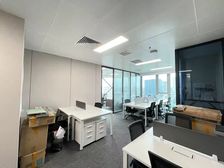 五角场万达广场押一精装修100平带隔断,近合生汇凯迪蓝天大厦