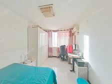 社区新!停车免费!户型好!满五年