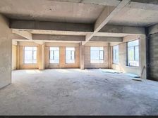 维多利亚独栋翻建别墅使用面积1千平1950W 南向大院