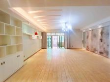 市中心恒隆昆十本部白塔花园 板式南北向电梯小高层 精装大4室