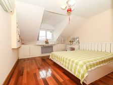 名流花园 复式 位置好南北通透 满五唯一 精装修