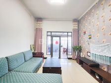 顺驰大街老洋房顶复赠送两个露台