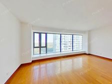 新出7号楼5房大平层,看世纪公园景观,有钥匙,随时看房