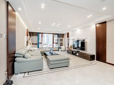 次新房,世华龙樾四期,6层洋房,南北通透四居室,大客厅