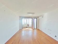 腾龙家园 三居室 精装修 电梯房 中高层 南北向