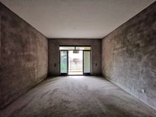 渝北区 两江春城麓府 四房 中介费6666