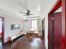 15HAO线罗秀路站,位置好边套全明,中间楼层无遮挡户型方正