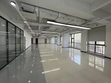 地铁.云轨衔接(独立空调 可定制装修)软件研发科技汇聚