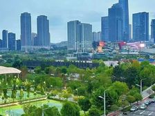 中粮祥云全中庭四房 出门天街 大悦城 吾悦广场 背名书包