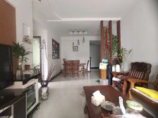 业主急售 沙坪坝 金杜洋光 精装两室大阳台 朝中庭临轻轨