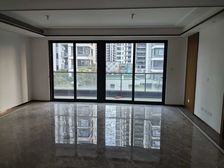 保利天悦二期3室2厅2卫南朝向358.0万元/套出售